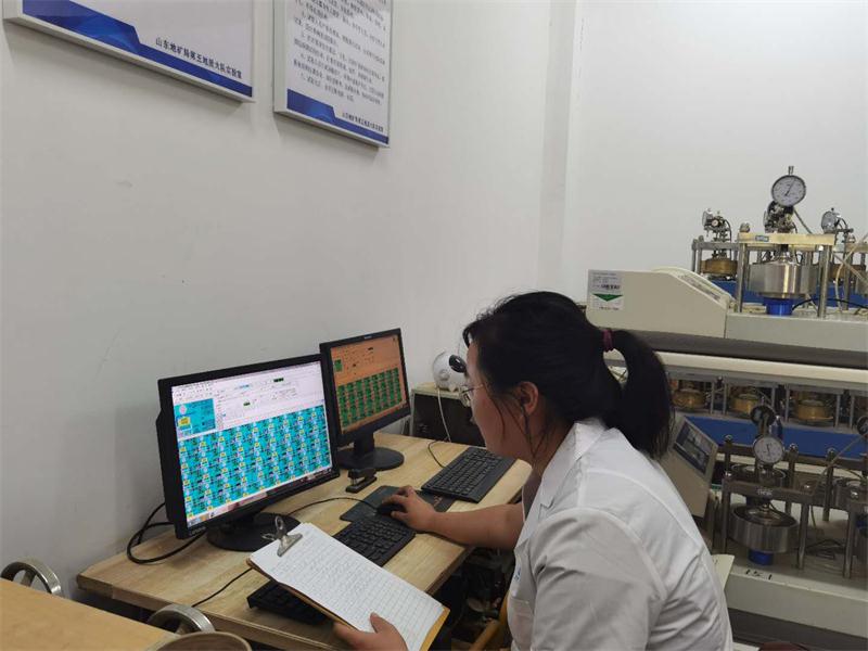 公司同002A：土工試驗甲級，可以承擔(dān)甲級及以下工程勘察資格所能承擔(dān)工程勘察項目的土工試驗任務(wù)； 聯(lián)系人：任玲，電話：18653883892(圖3)