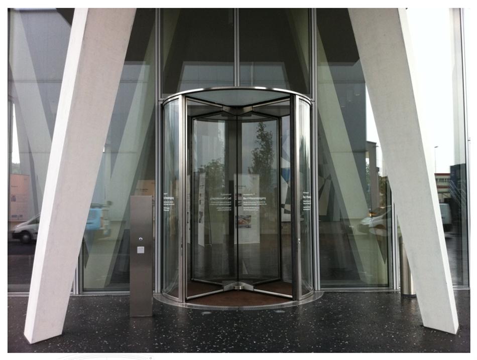 “水晶旋轉(zhuǎn)門”讓建筑、裝飾設計師更加自如！(圖2)